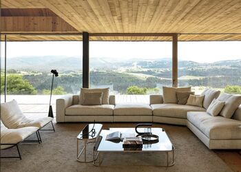 September 2023 Desirèe sofa